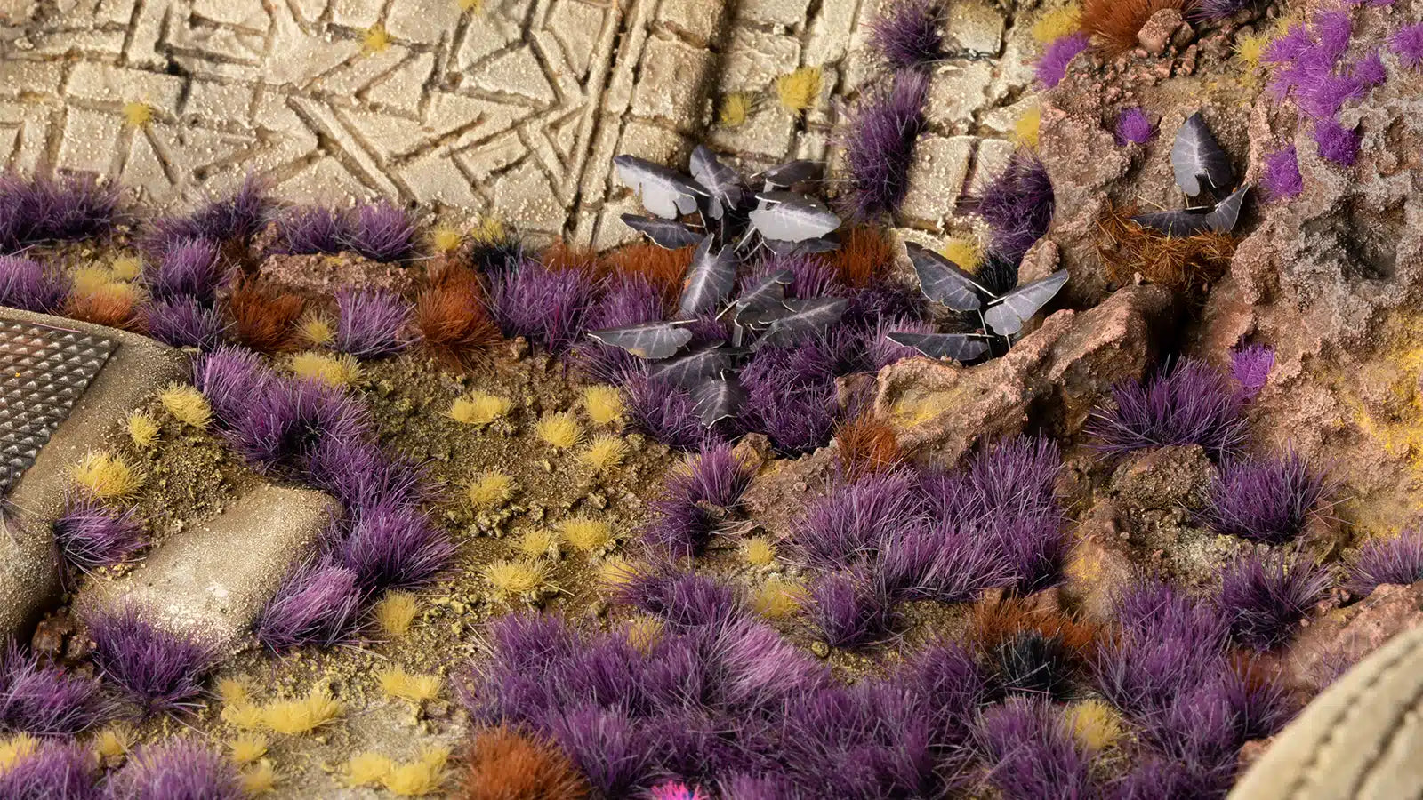 Alien Purple 6mm Tufts (Wild) - Gamers Grass